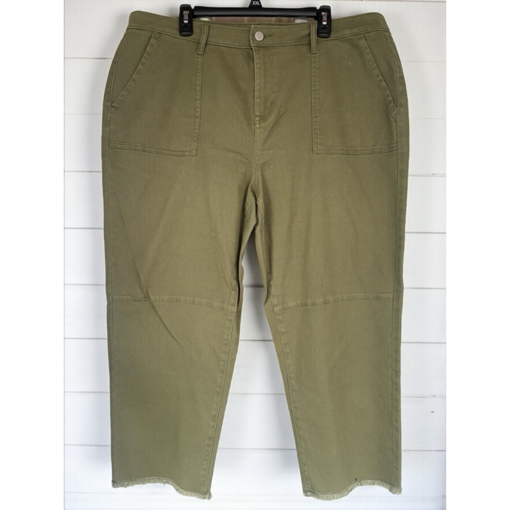 Sonoma Goods For Life Women’s 18W Olive Green Utility Capri Pants Modern Grunge